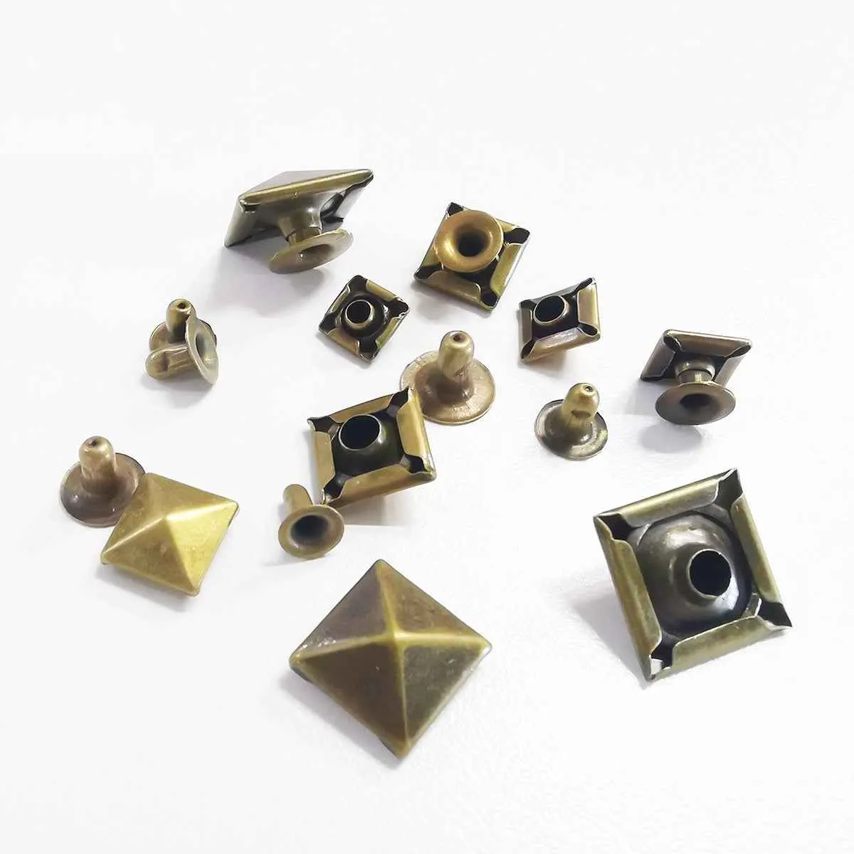 6-12mm Brass Pyramid Stud Rivets Decorative Metal Buttons 120 Pack