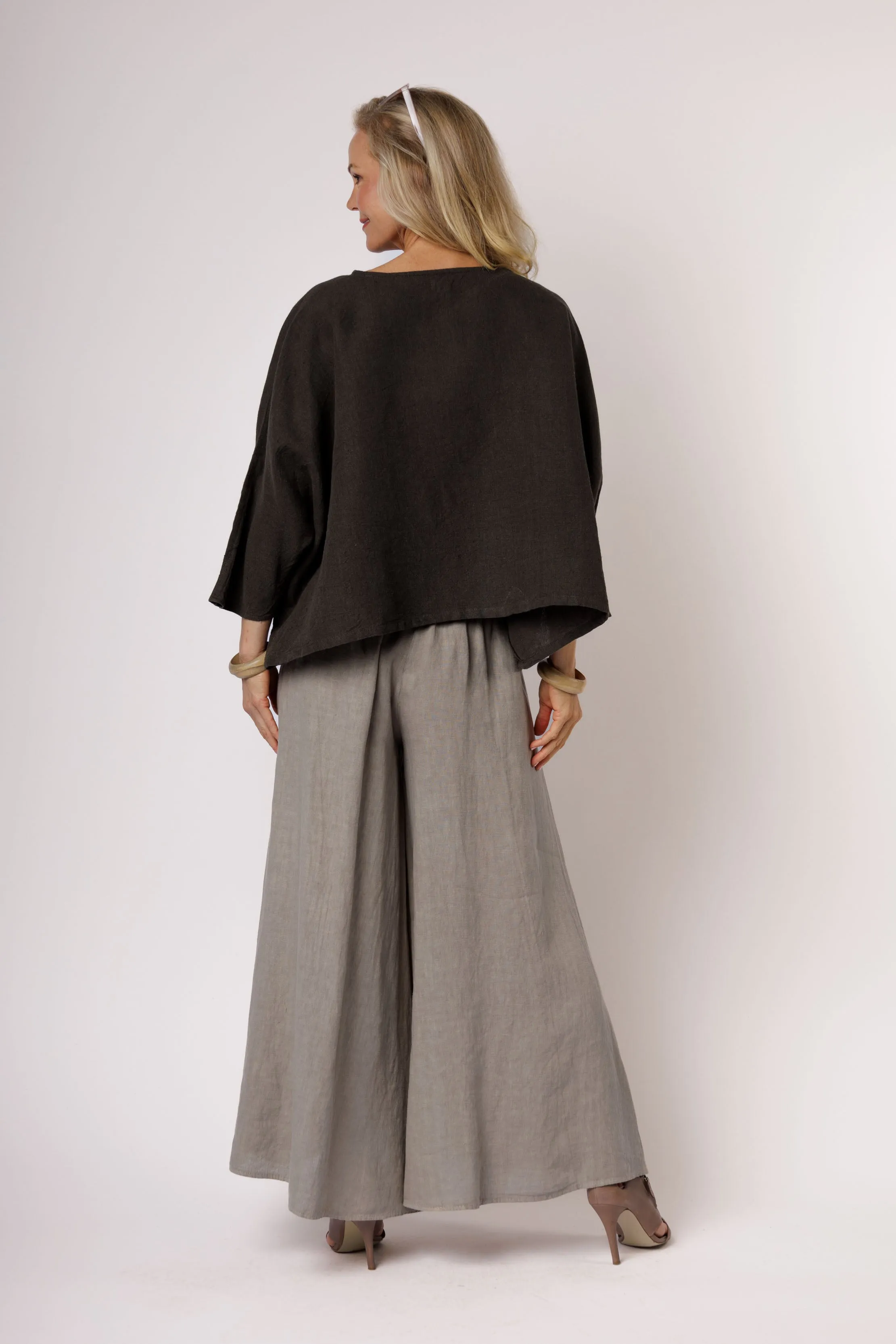 Archer Linen Top in Khaki
