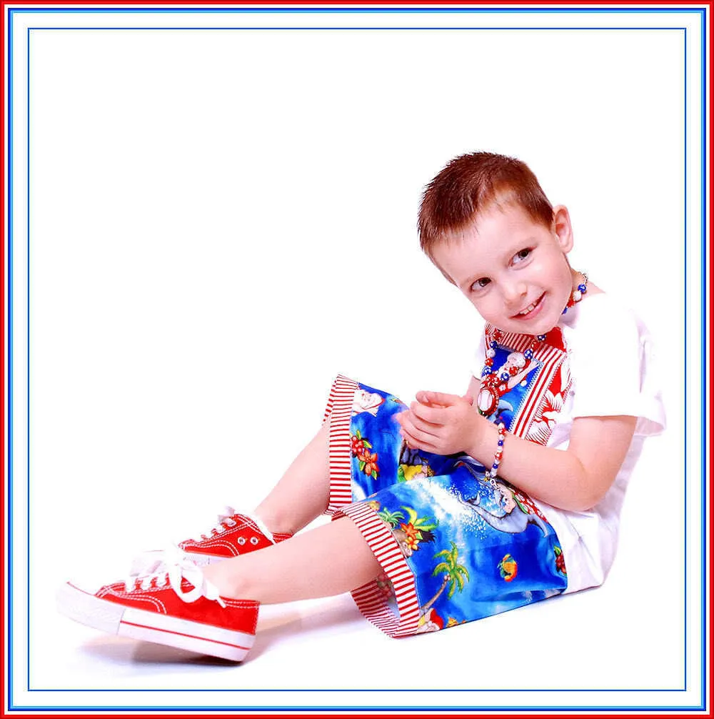 Boutique Kids Boys Unisex Size 3T Santa Shorts Top Set Outfit