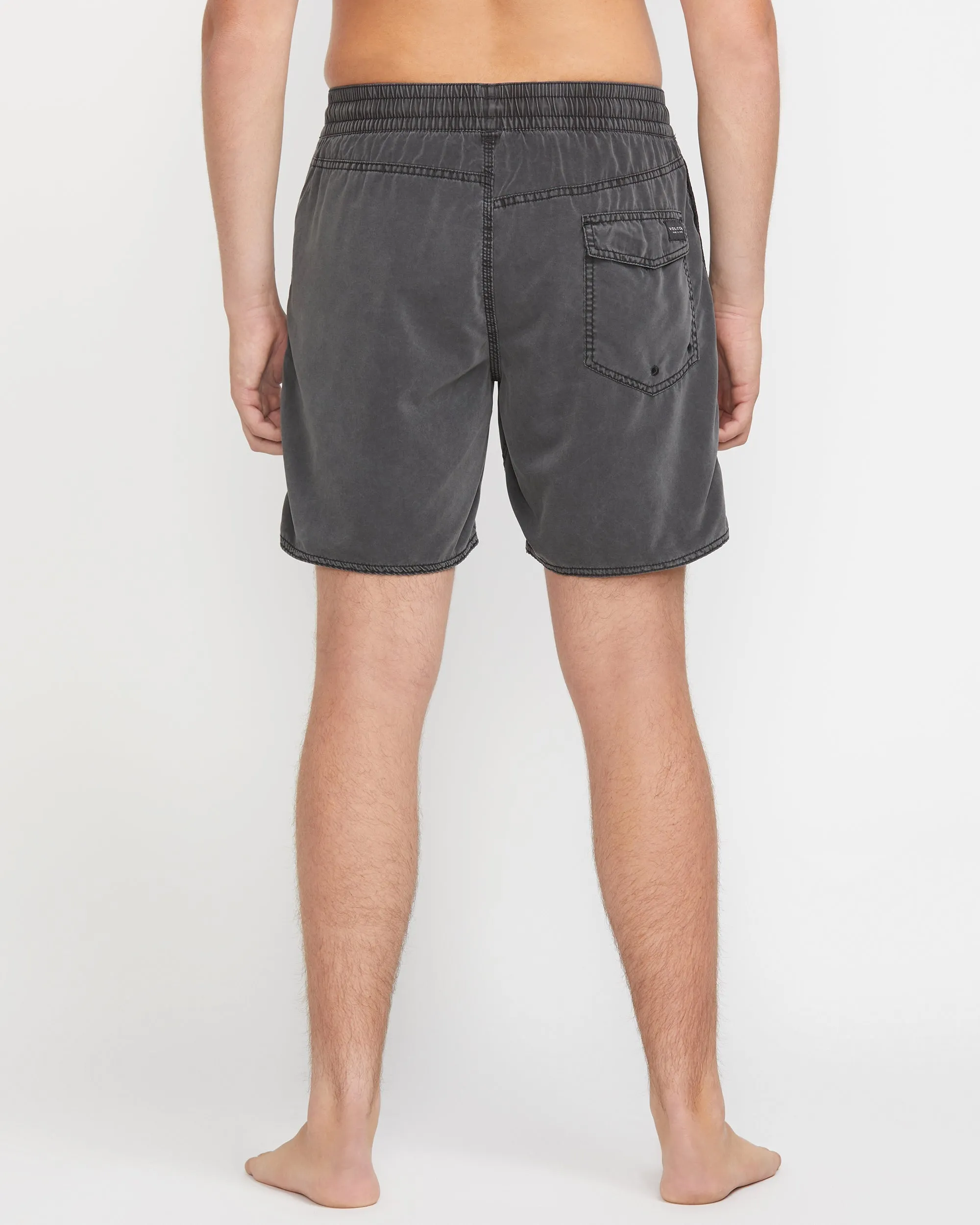 Center Trunk 17" Boardshort - BLACK