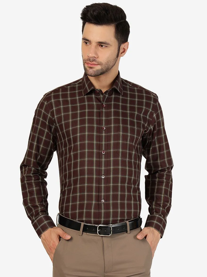 Maroon Checked Regular Fit Formal Shirt | JadeBlue