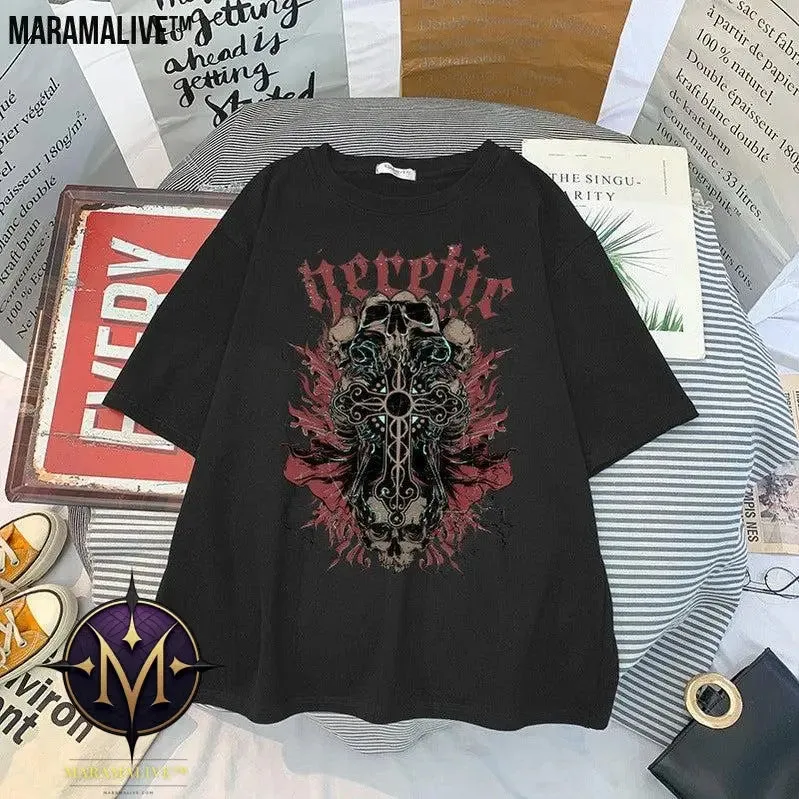 Men And Women Gothic Style Print Round Neck Loose T-shirt Short Sleeve