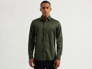 Men's Slim Fit Cutaway Collar Solid Shirts