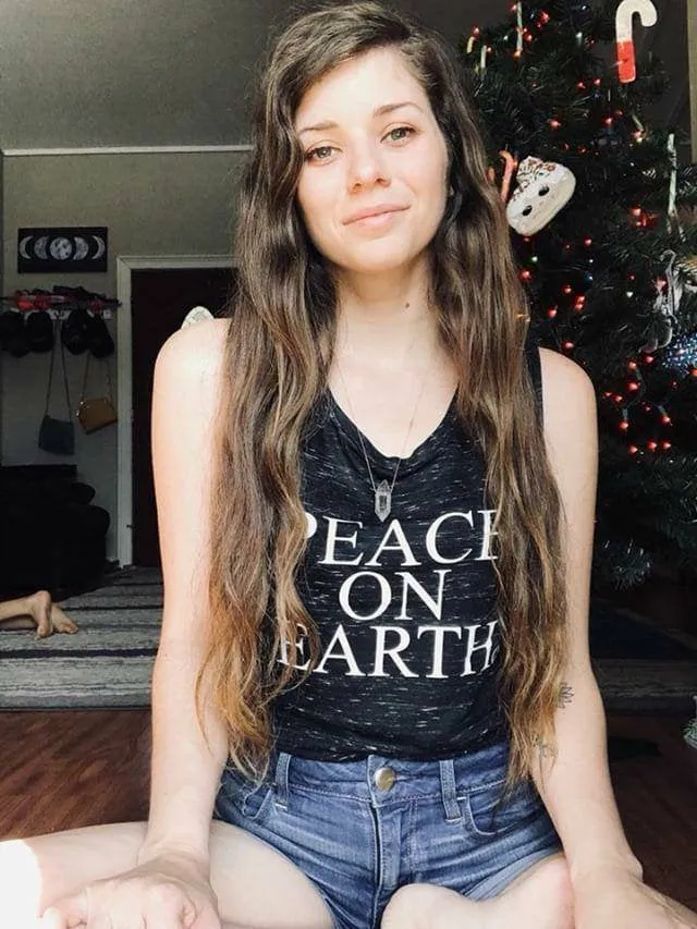 Peace on Earth - Muscle Tank