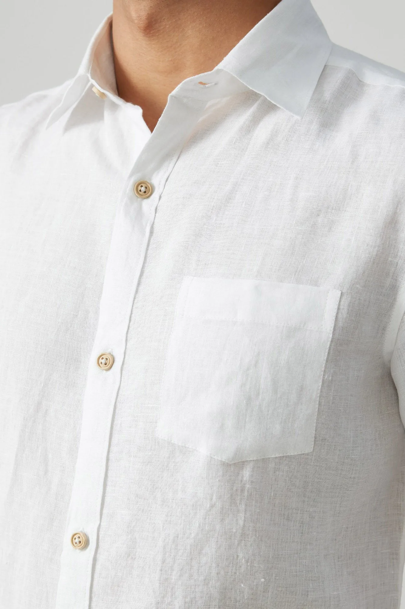 The Linen Shirt