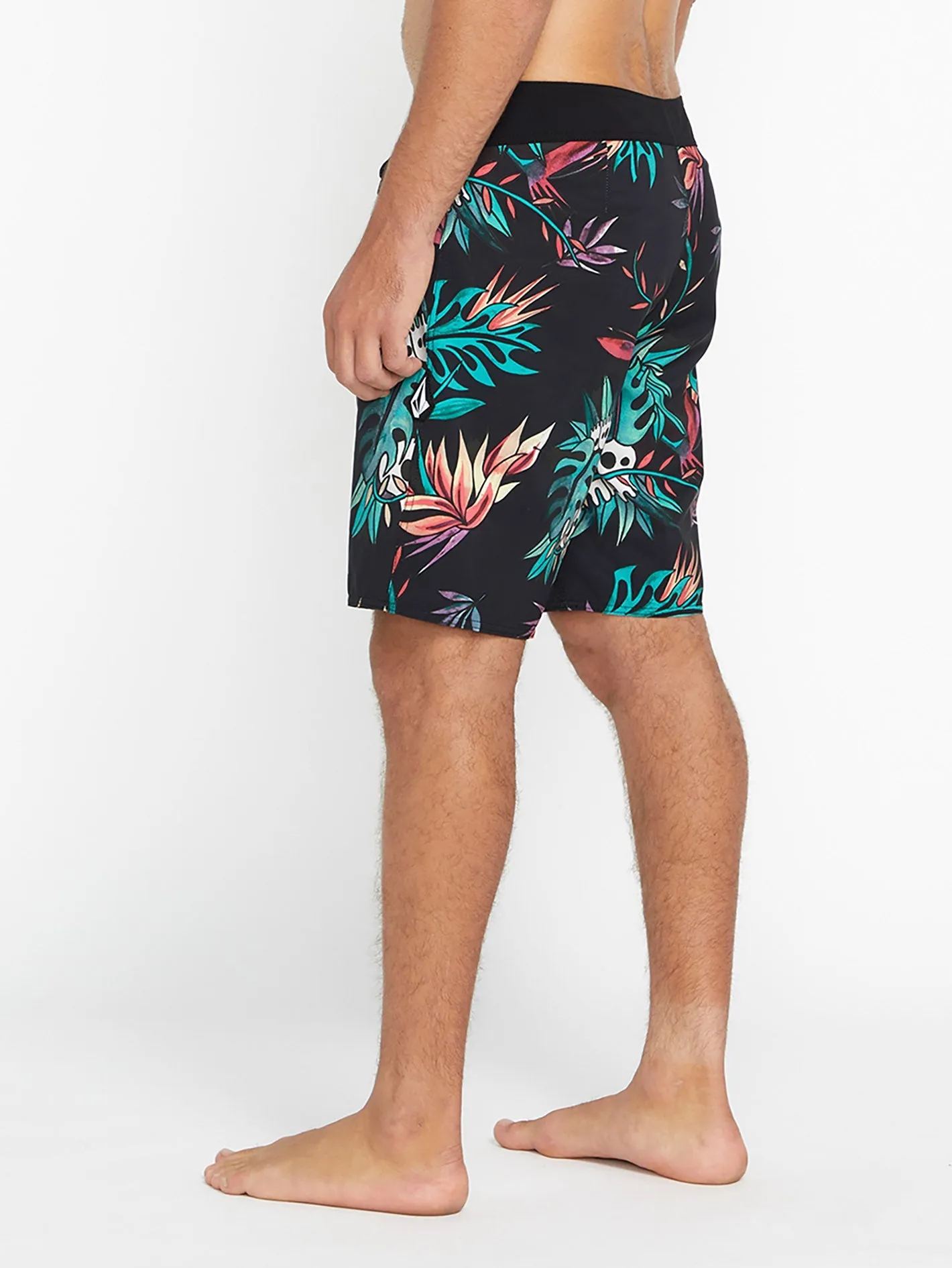 V Ent Pepper Mod 19" Boardshort - BLACK